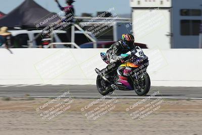 media/Oct-05-2025-CVMA (Sun) [[beeef4f201]]/Race 2-Supersport Middleweight/